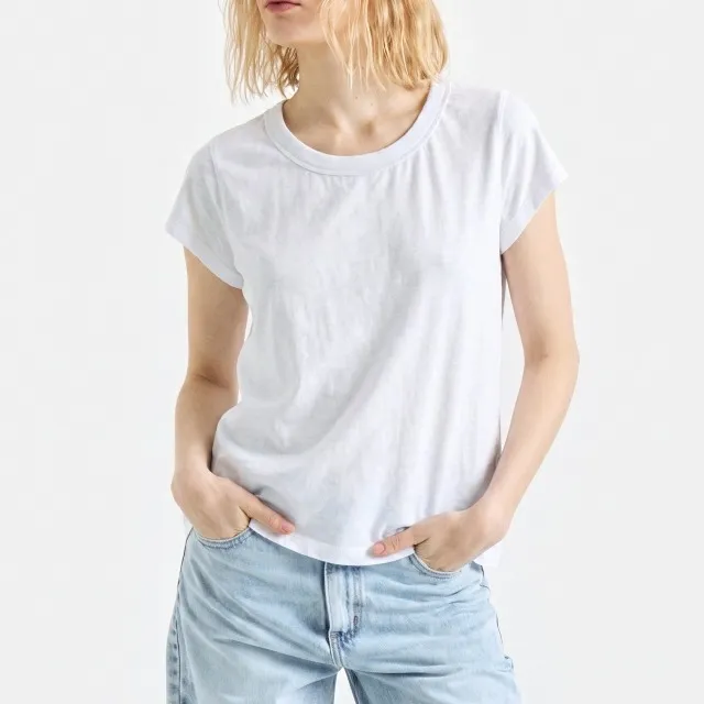 Gigi St Marie Remera: Estilo y Comodidad Diaria en BLANCA
